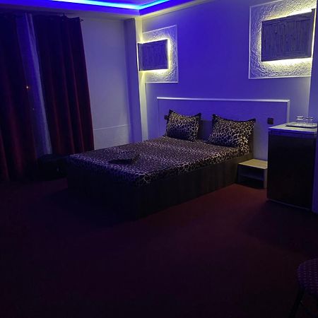 Karra Hotels Voluntari Экстерьер фото
