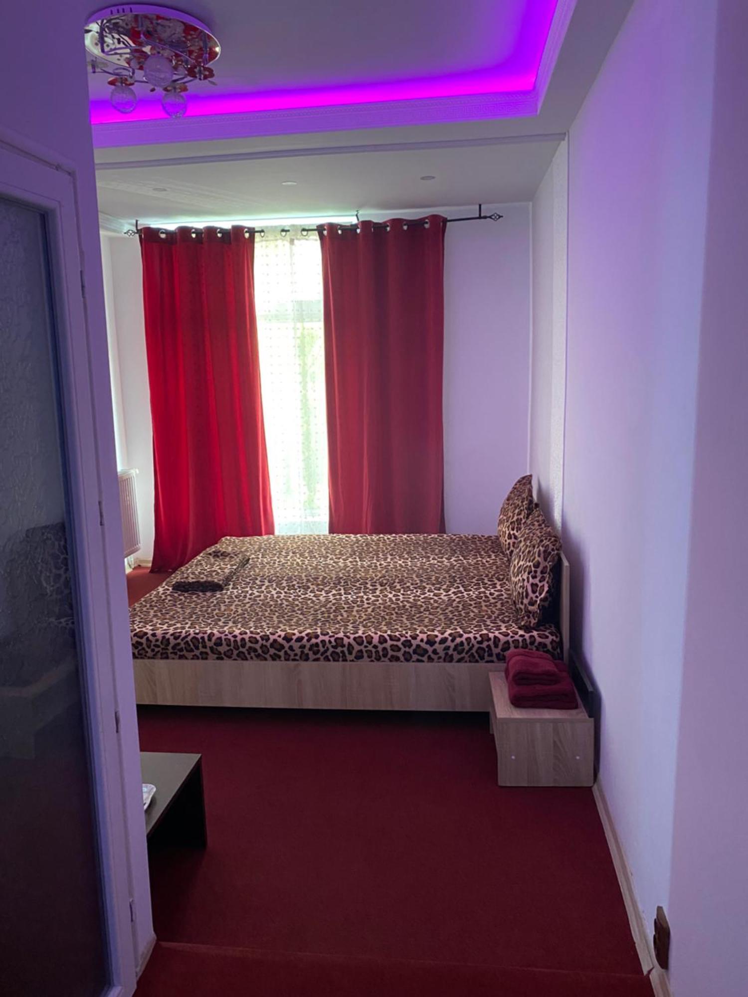 Karra Hotels Voluntari Экстерьер фото